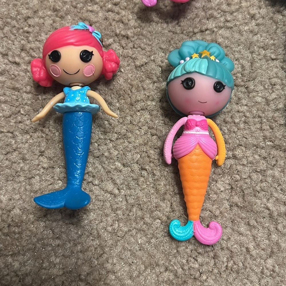 Lala Loopsy Sea horse figurine and mermaid set. - Picture 4 of 10